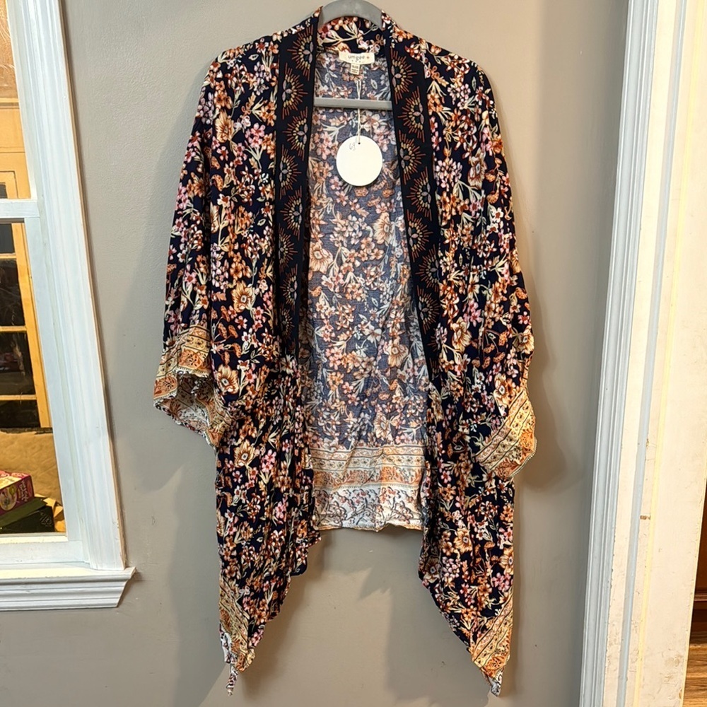 Umgee Navy Floral Kimono with Beige Trim